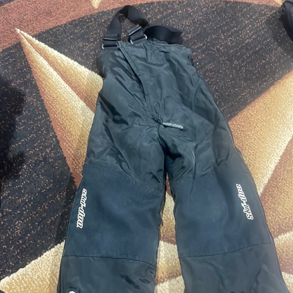 Ski doo snowmobiling bibs